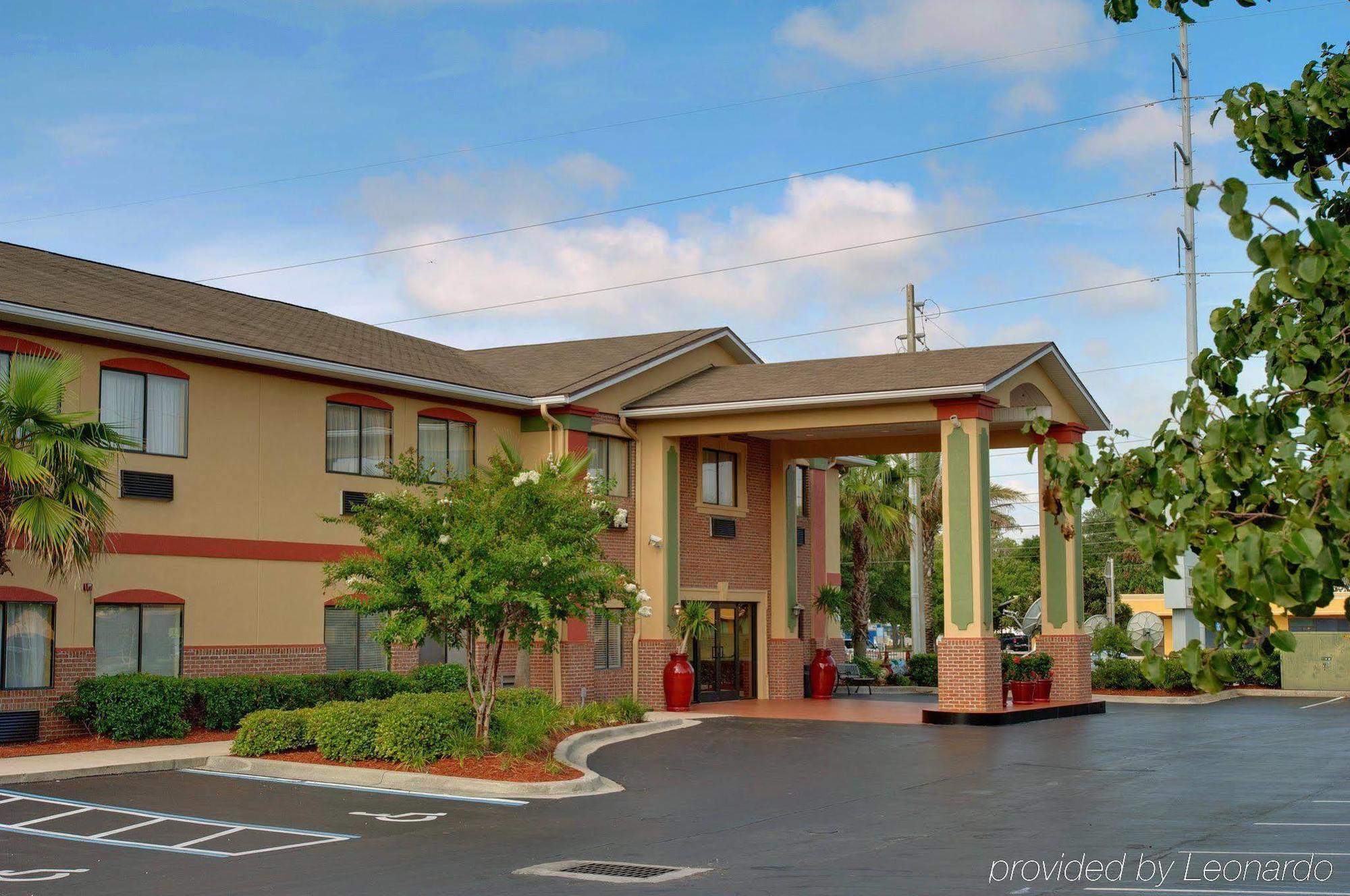 Best Western Mayport Inn And Suites Atlantic Beach Dış mekan fotoğraf